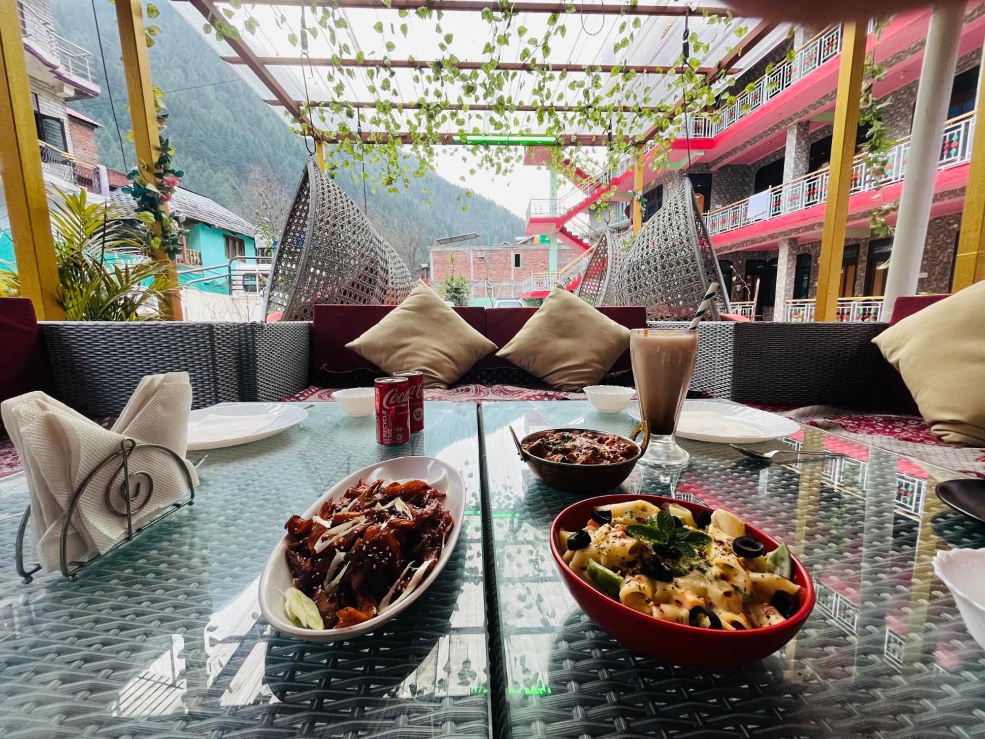 Hotel Dream Valley Kasol #Near Mall Road #River View #Parking #Gaming Zone #Open Terrace #Restaurant Екстериор снимка